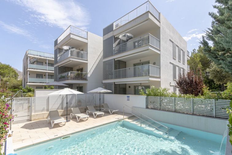 3 Bed Apartment for sale in Puerto Pollensa