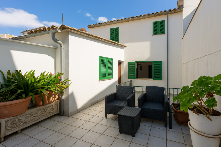 4 Bed Townhouse for sale in Pollensa