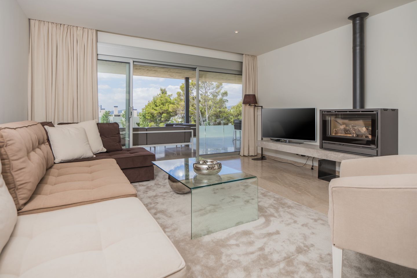 3 Bed Penthouse for sale in PUERTO POLLENSA 15