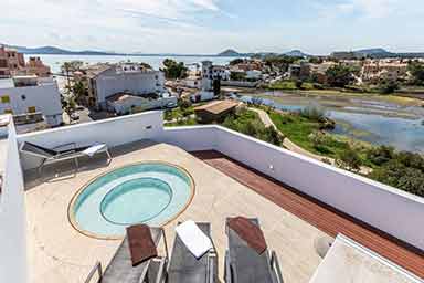 Elevado noche Banquete Riusech | Inmobiliaria en Puerto de Pollensa ➤ Apartamentos y Villas  Exclusivas en venta en el norte de Mallorca.